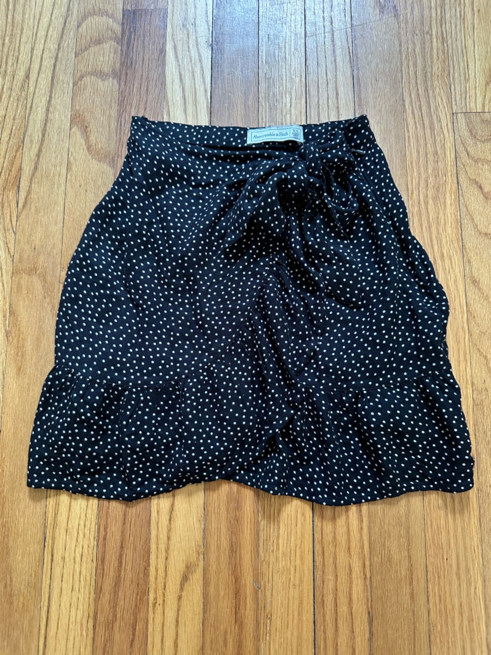 Abercrombie & Fitch Black Polka Dot Skater Skirt